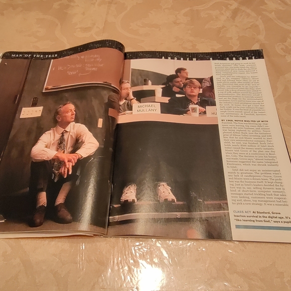 Vtg Time Magazine DOUBLE ISSUE Dec 29, 1997 / Jan 5, 1998 Intel's Andrew Grove - Picture 11 of 16
